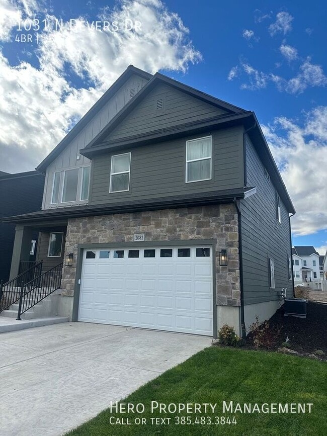 Photo - 1031 Devers Dr