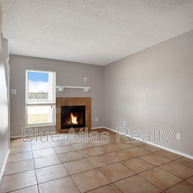 Photo - 408 Noble Ave