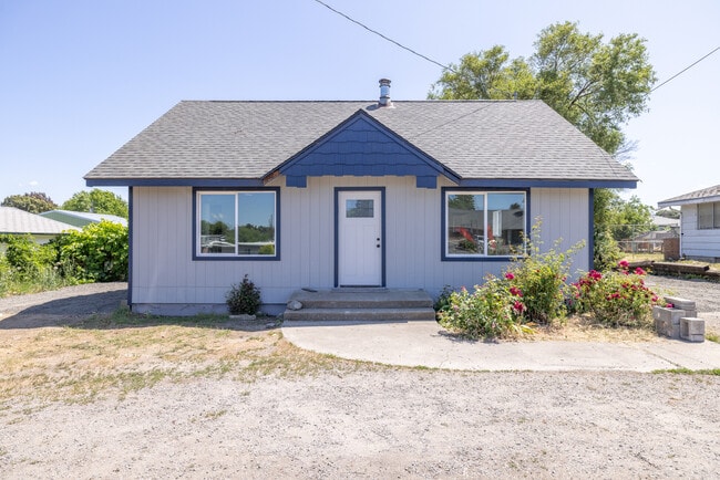 Building Photo - 503 S University Rd Rental