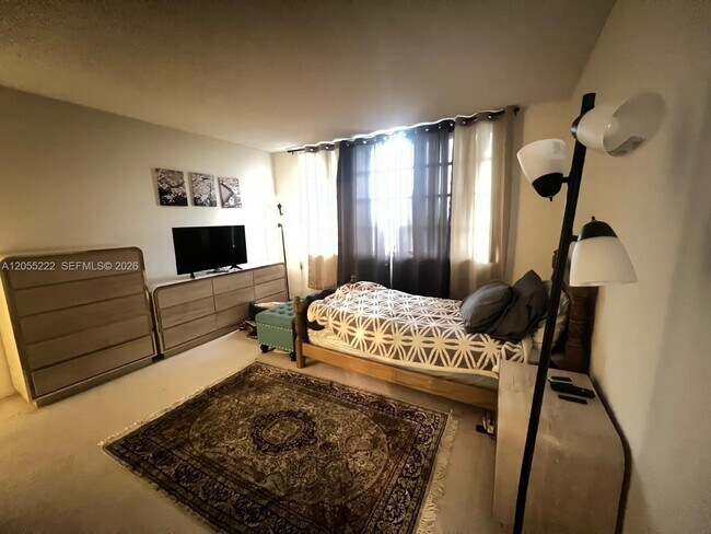 Photo - 3100 W Rolling Hills Cir Unit 709