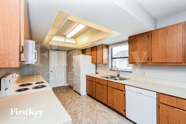 Photo - 11 NE 12th Ct