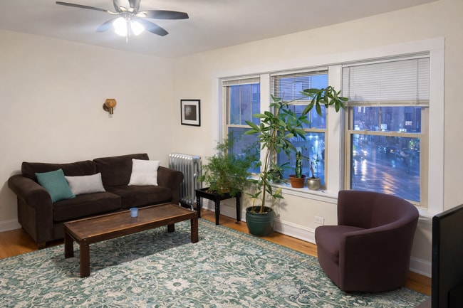 Photo - 2482 N Lincoln Ave Unit 2