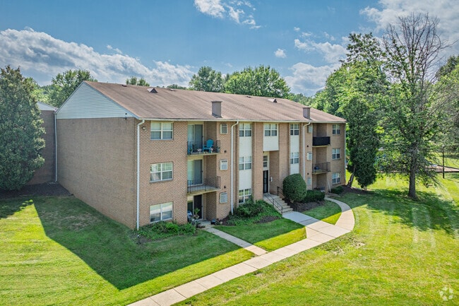 Deer Park Apartments
