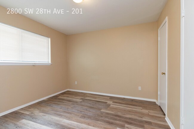 Photo - 2800 SW 28th Ave Unidad 201
