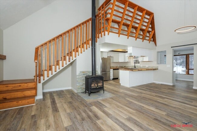 Photo - Enchanting Chalet-Style 3-bedroom, 2-bathroom Home!