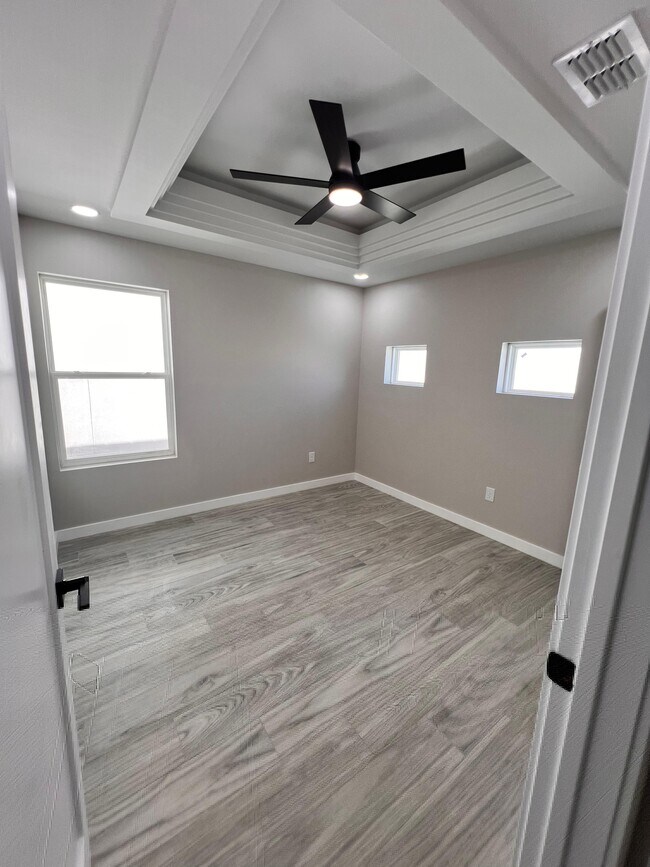 Photo - 2218 Corales St