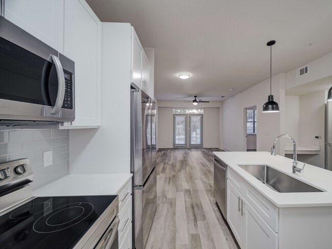 Photo - Cortland Addison Circle