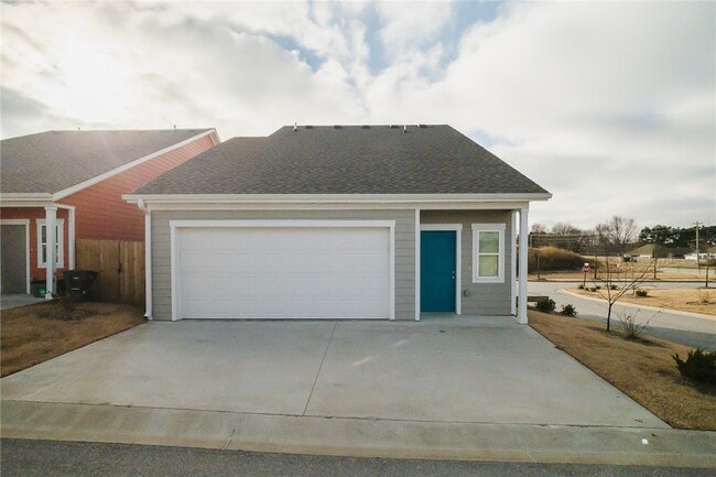 Photo - 1636 N Golf Club Dr