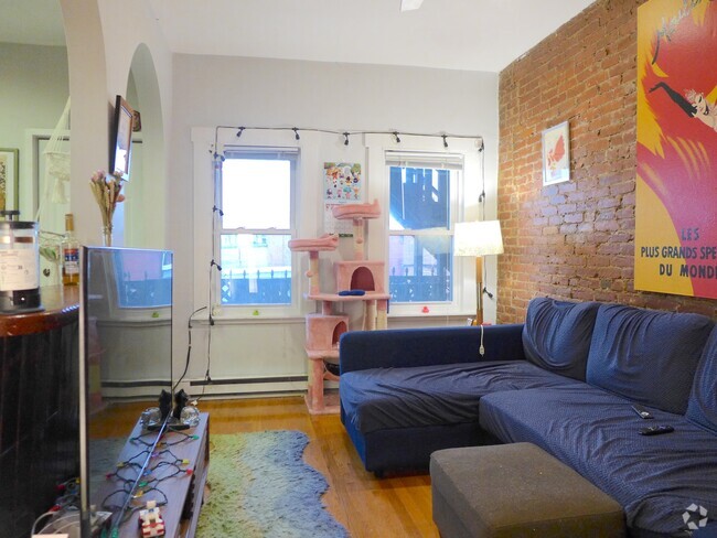 Building Photo - 29 Bynner St Rental
