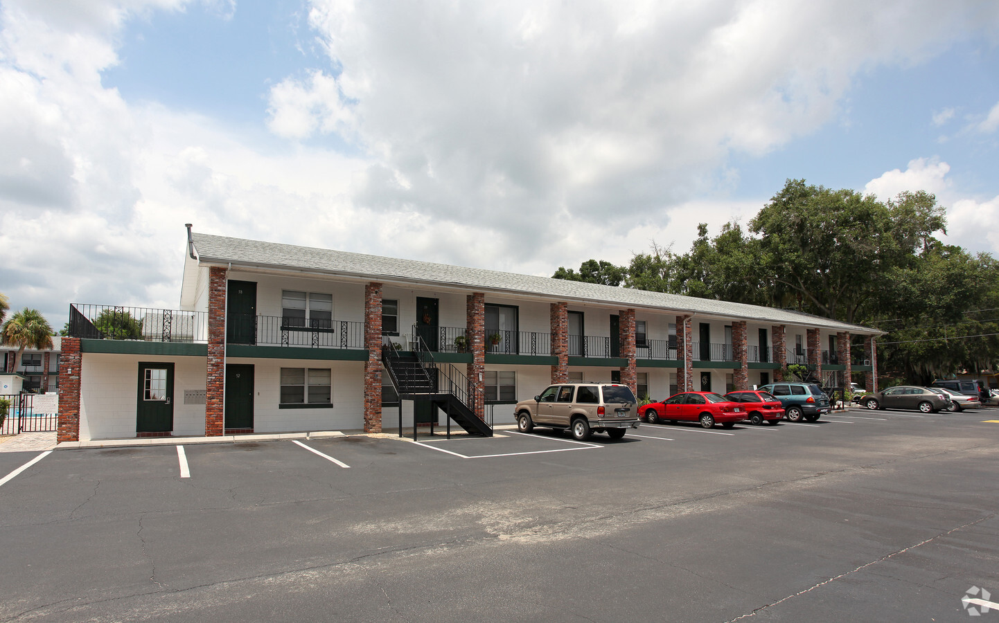 Georgetown Apartments - Georgetown Apartments