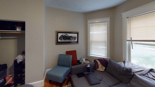 Photo - 23 Rogers Ave Unidad 1B