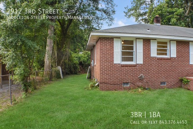 Photo - 2912 Third St