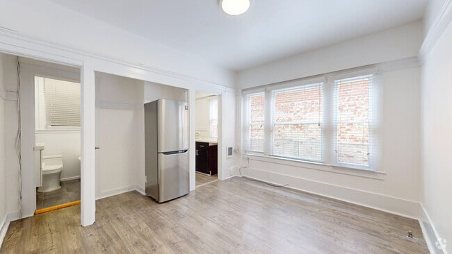 Building Photo - 1053 Post St Unit 2 Rental
