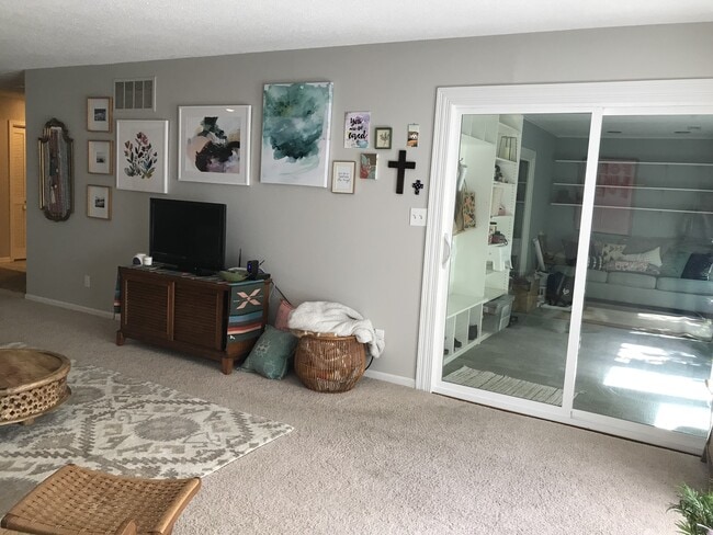 Photo - 607 Mt Brier Pl