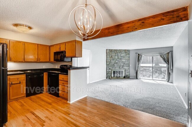 Photo - 335 Wright St Unit Apt 103