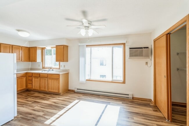 Mapleview Villa Apartments