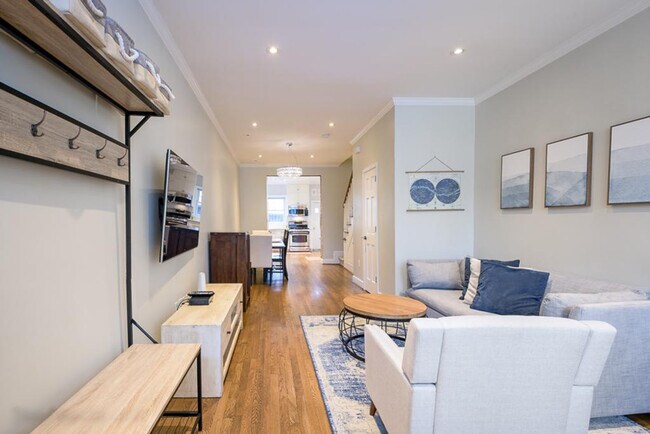 1421 Hopkins St NW Unit SI ID1587665P