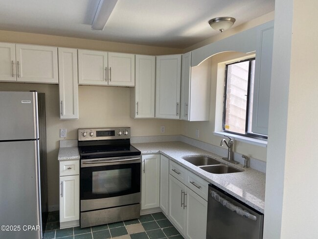 Photo - 113 Marin Dr