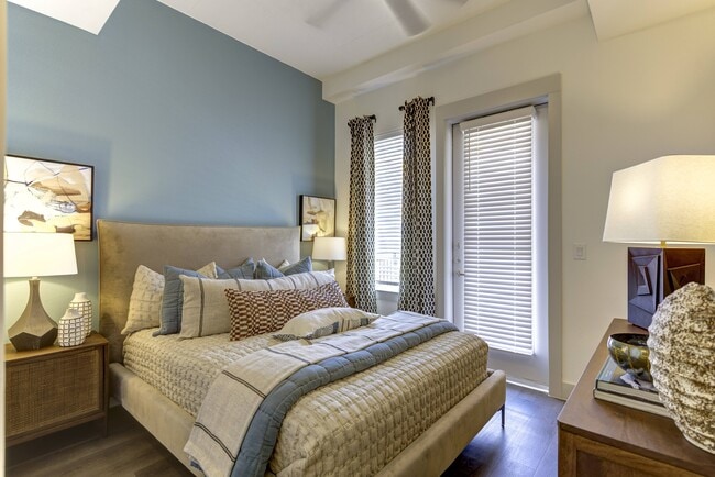 Photo - Alexan Rivercrest