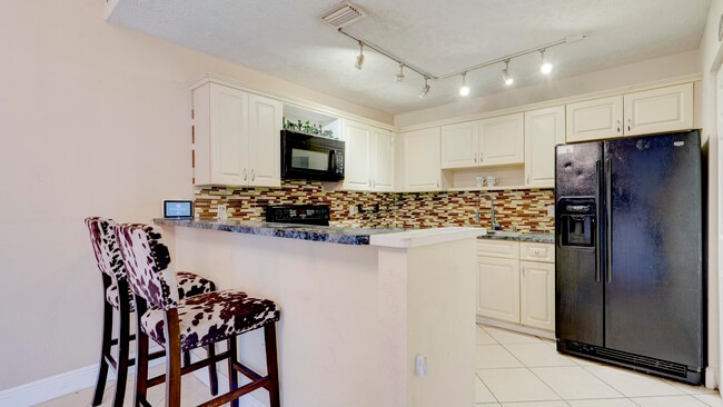 Photo - 4782 Sunny Palm Cir