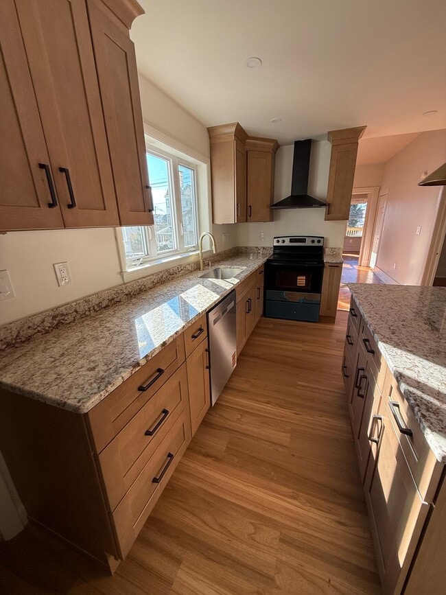 Photo - 62 Locust St Unit 1