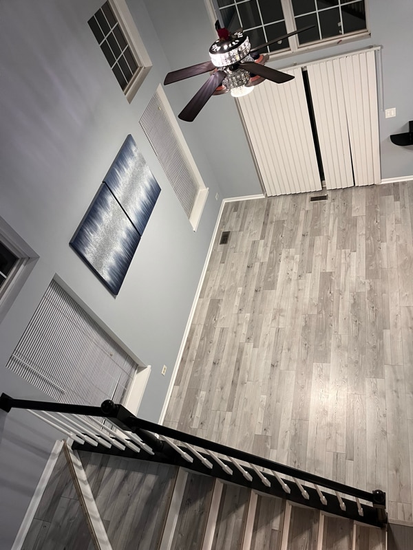 Photo - 211 Oxford Ct