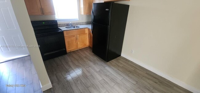 Photo - 6200 Dewey St Unidad 1