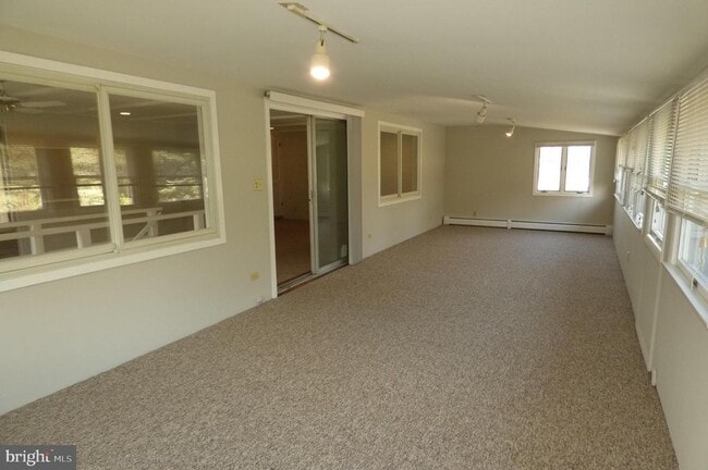 Photo - 5419 PA-309