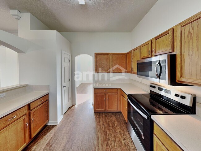 12690 Richfield Blvd