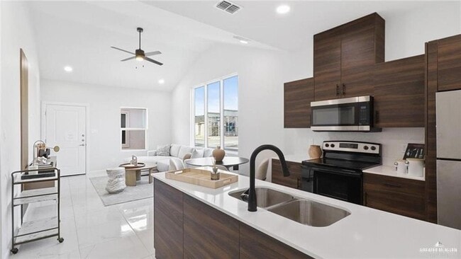 Photo - 12 12th St Unit 2