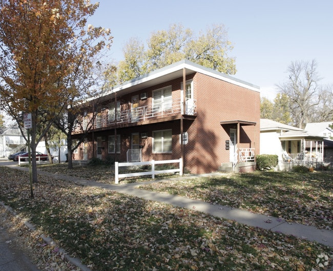 Photo - 5050 Cleveland Ave