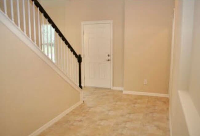 Foyer - 15715 Starling Dale Ln