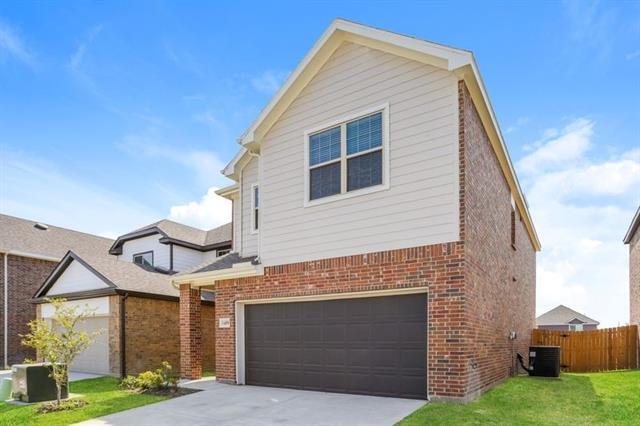 Photo - 1409 Jonah Ln