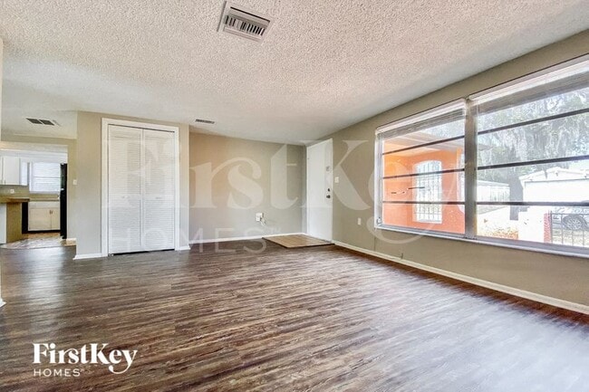 Photo - 7820 Chalafonte Dr