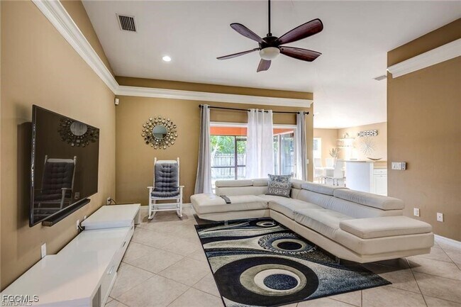 Photo - 9036 Henry Rd