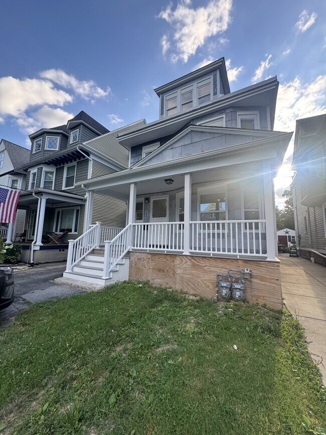 Photo - 348 Baynes St Unit 1
