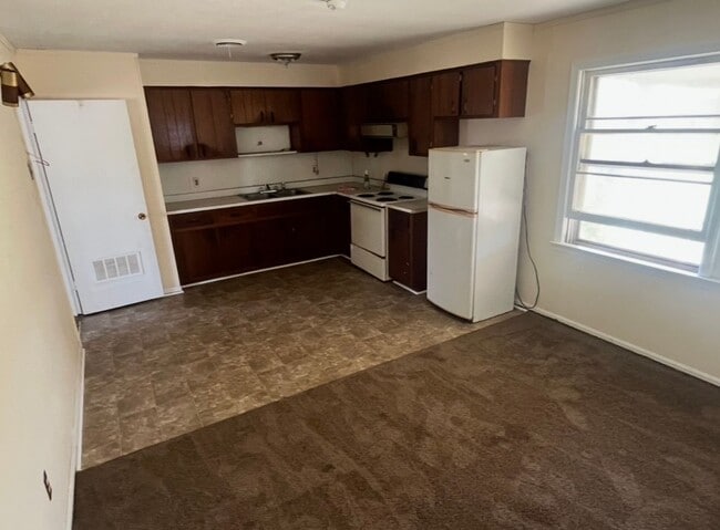 Photo - Brick Home in Quiet Cul-de-sac