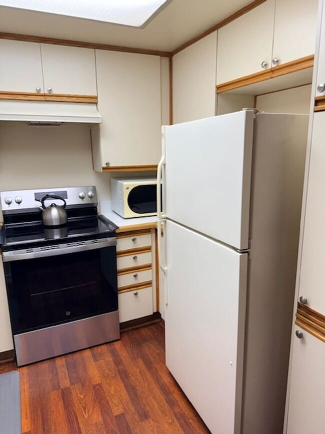 Photo - Ground Floor 2bed Condo w/ a View!