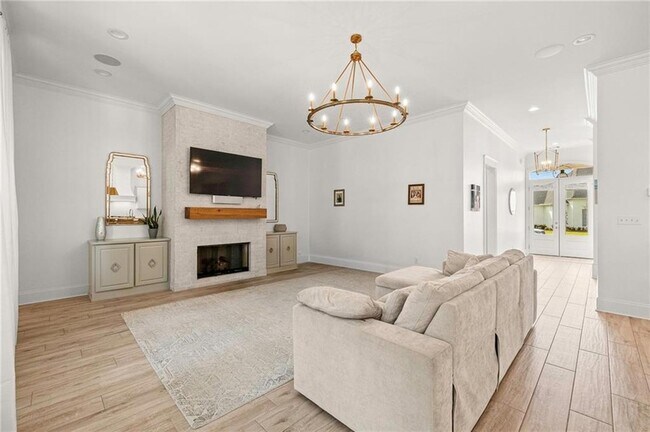 20138 Brentwood Dr