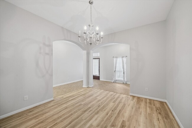 Photo - 14923 Barton Grove Ln