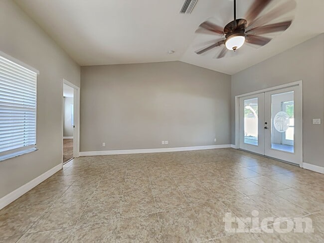 Photo - 7438 Watson Ln