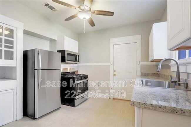 Photo - 1720 Independence St