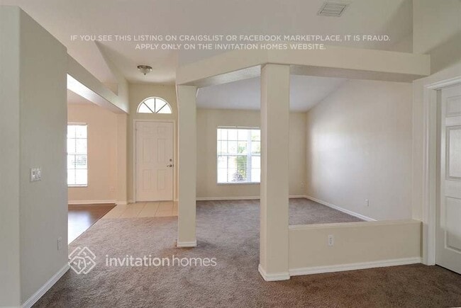 Photo - 2090 SW Capeador St