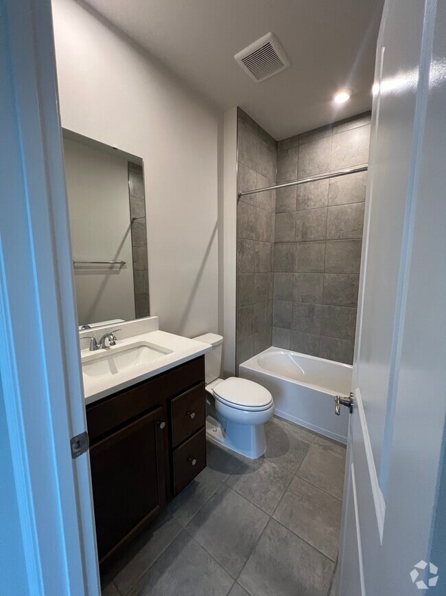 Building Photo - 6072 Beake St Rental
