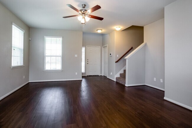 Photo - 21815 Octavia Way