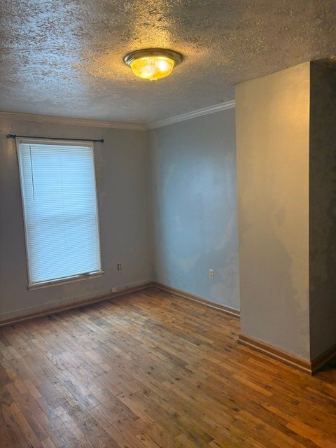Photo - 1794 See Ave