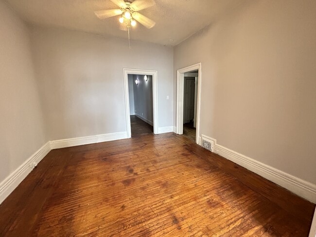 Photo - 147 Elgin St