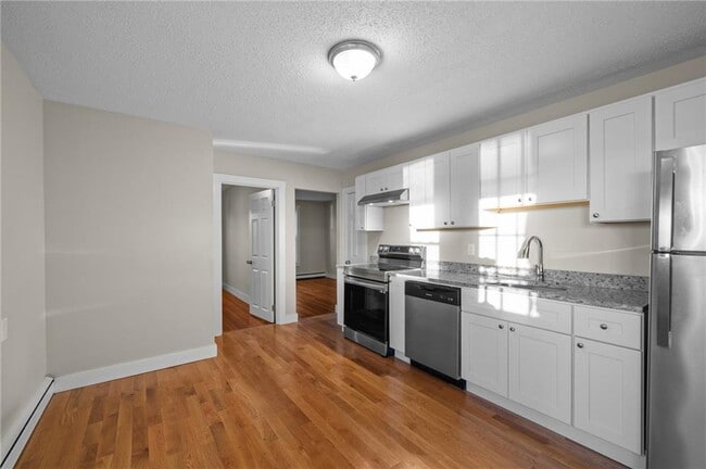 Photo - 54 Hillside Ave Unit 202