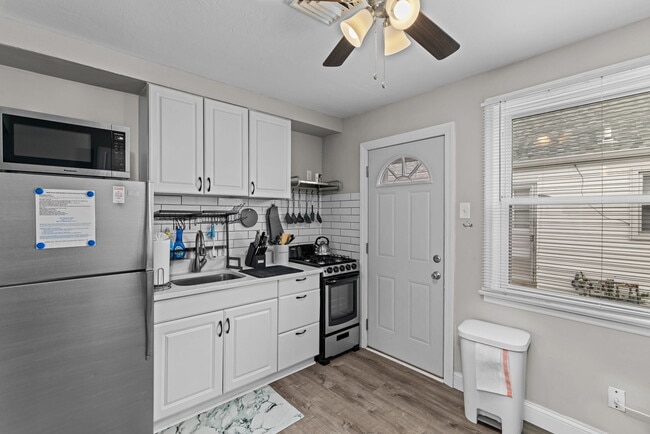 Photo - 6620-22 Wise Ave Unit 6620