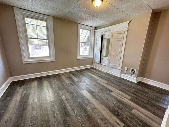 Photo - Newly Rehabbed 3-Bedroom in Strawberry Man...